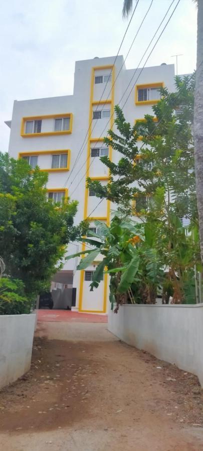 Nachiyar Suites Thiruvananthapuram ภายนอก รูปภาพ